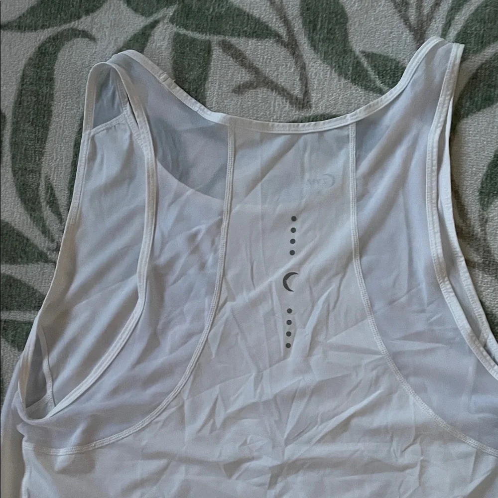 3 ZYIA Athletic Tank Tops + Black Camo Workout Shorts Size XL - Picture 3 of 5